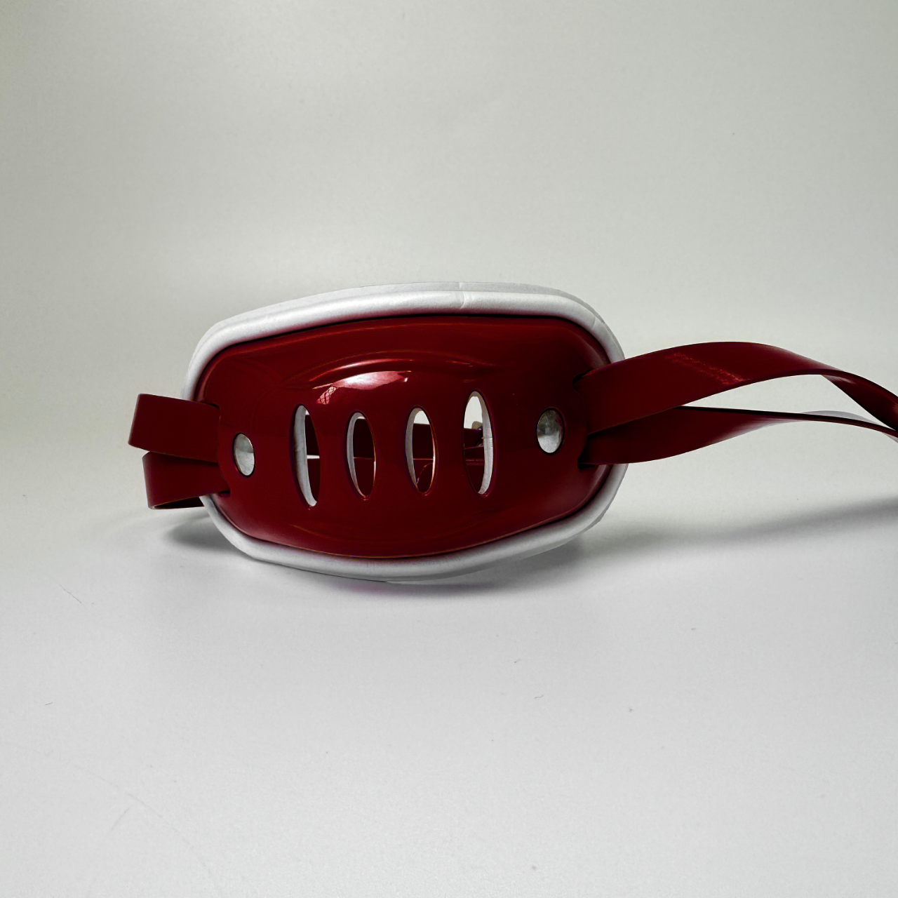Schutt SC4 Hard Cup Chinstrap | Cardinal - Medium
